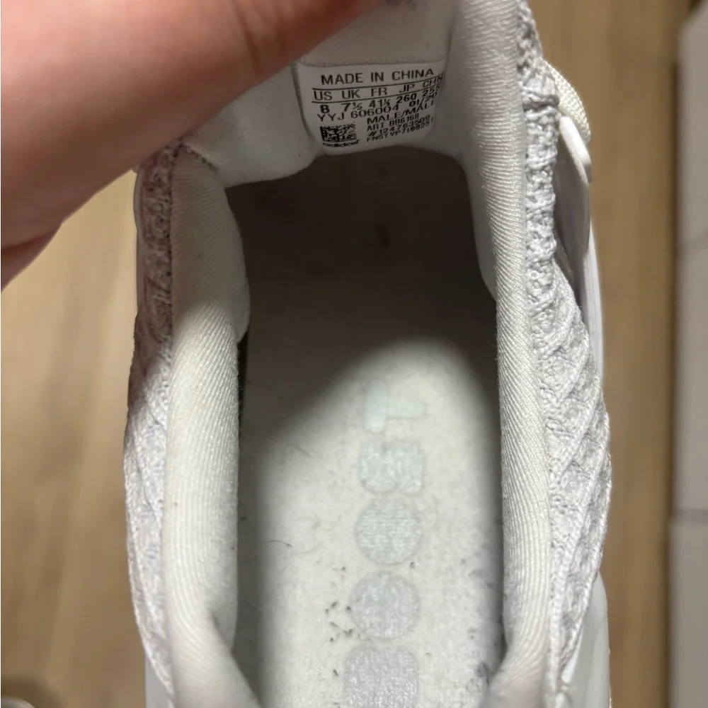 Adidas Ultra Boost white Running Shoes - Picture 6 of 10